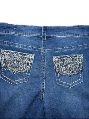 Gemma Rae Womens Jeans Sz 14W Embellished Rhinestone Pockets Flare Mid Rise Blue
